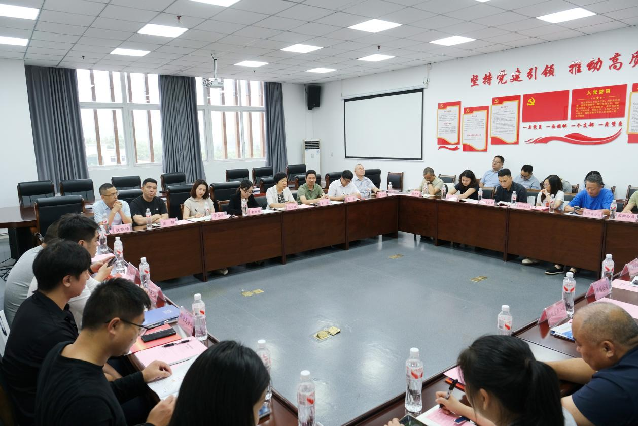 20260617深入基层助企纾困 护航区域经济高质量发展2.png